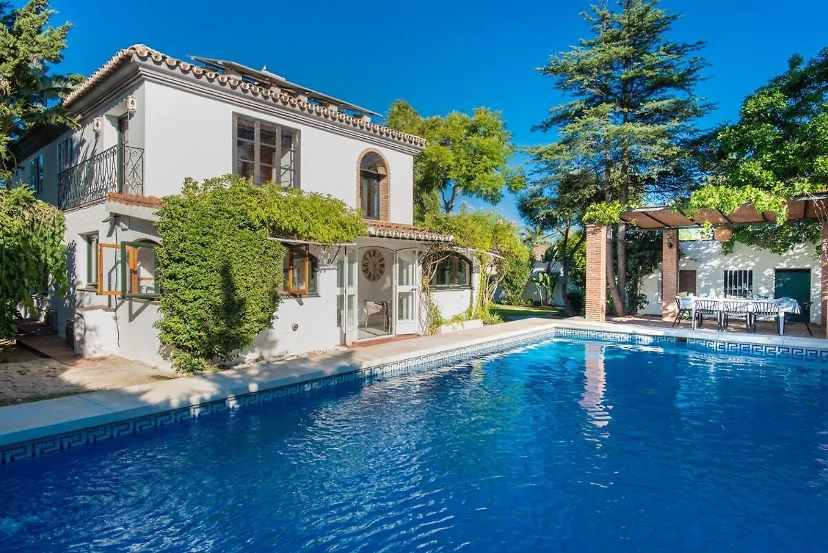 Marbella Family Villa Estepona İspanya